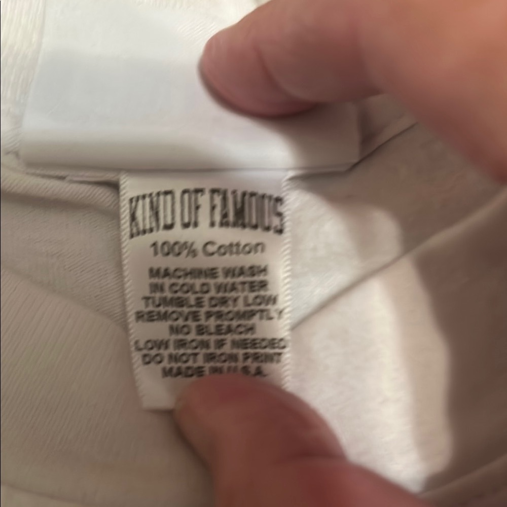 Kind of Famous Streetwear Graphic Thick Shirt Preppy Collegiate Comfort XL - Picture 3 of 3